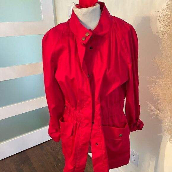 Mario SERRANI ♥️ woman’s light coat ❤️ fall coat ❤️ trench coat ❤️ red jacket - Picture 1 of 9